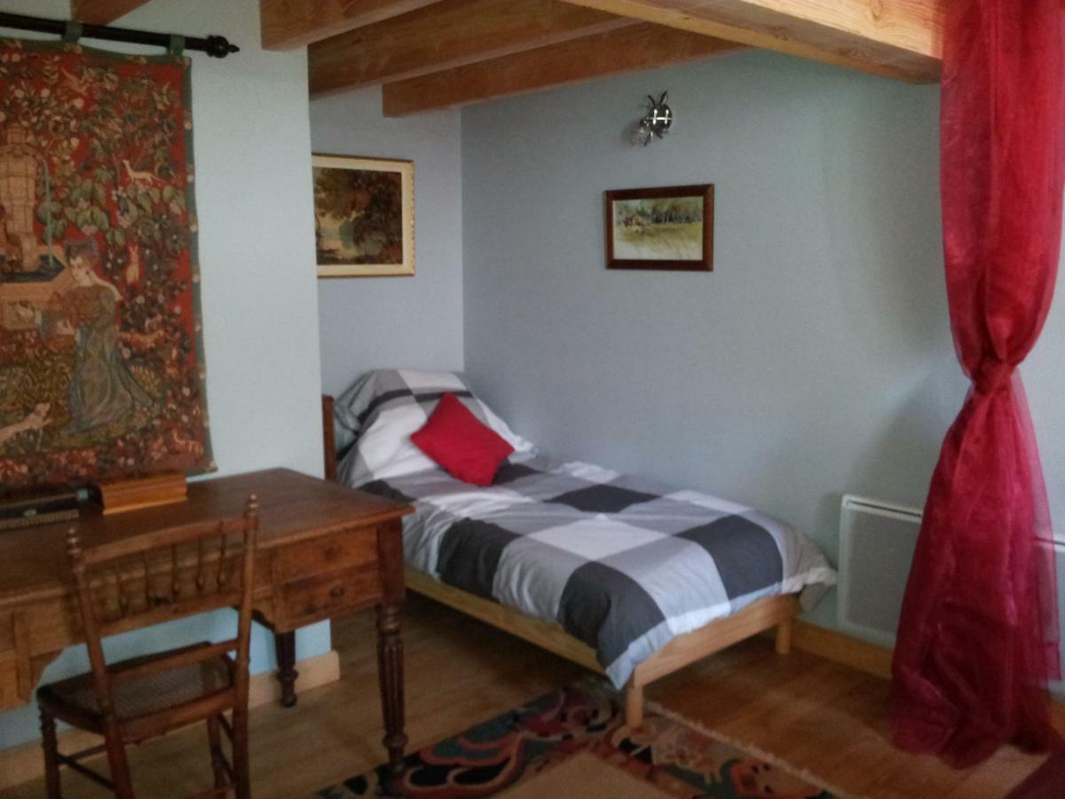 Вилла La Belle Maison Piegut-Pluviers Экстерьер фото